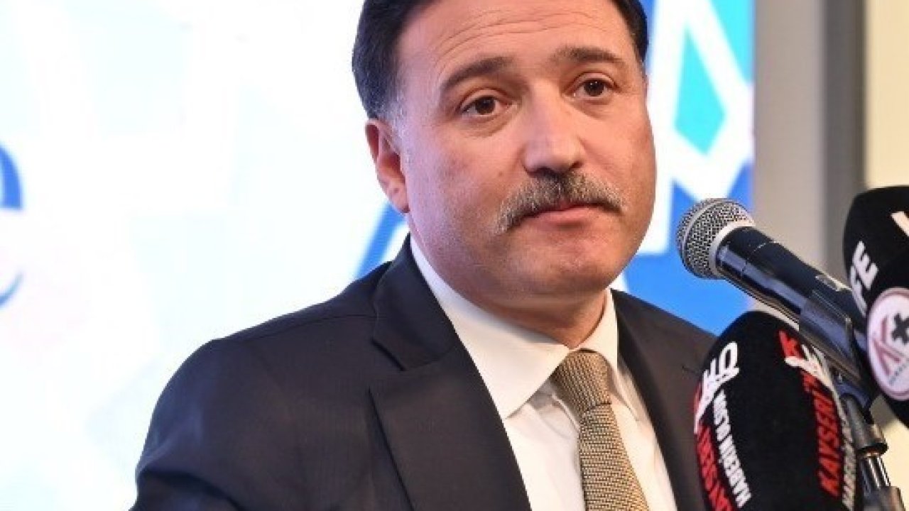 Vali Çiçek: "İstiklal Marşı’mızın kabul edilişinin 105’inci yıl dönümünü büyük bir gurur ve coşkuyla kutluyoruz"