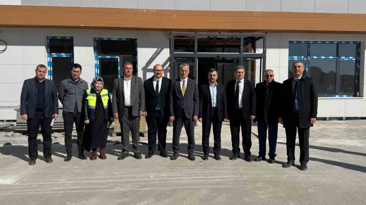 60 yataklı Dicle Devlet Hastanesi’nin yapımının yüzde 95’i tamamlandı