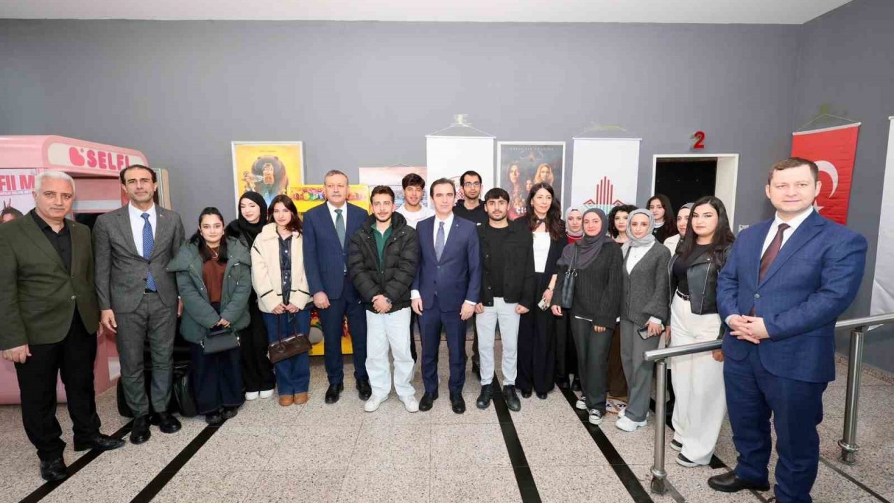 Bitlis’te "Hind Rajab’ın Sesi" filminin özel gösterimi yapıldı