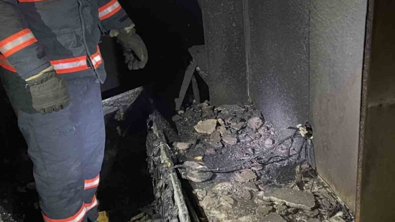 Çankırı’da korkutan ev yangını