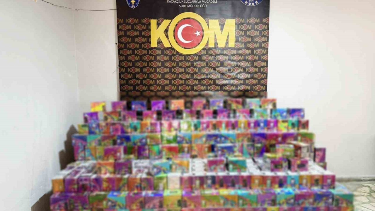 Çay paketleri arasında kaçak sigara sevkiyatı dronlu polis takibine takıldı