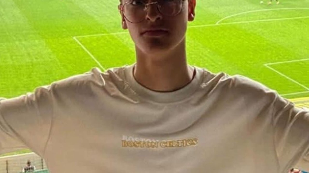 Üniversiteli genç trafik kazasında hayatını kaybetti