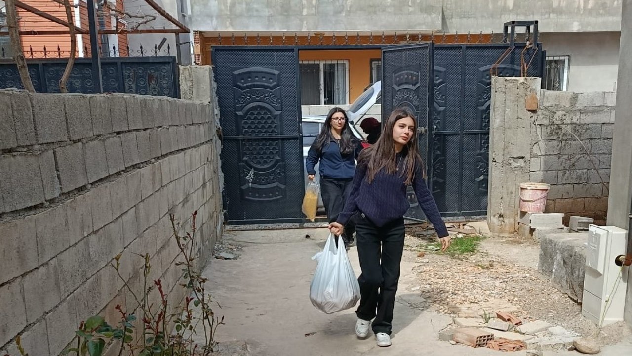 Öğrencilerden örnek dayanışma projesi: "Bir sınıf, bir aile"