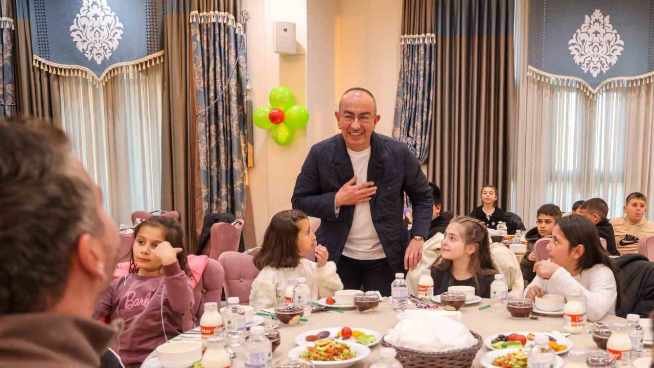 Başkan Kavuş, çocukların ilk oruç ve ilk iftar heyecanını paylaştı