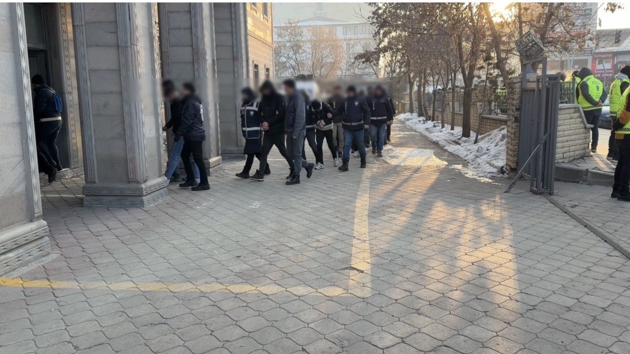 Ağrı merkezli yasa dışı bahis operasyonunda 65 tutuklama