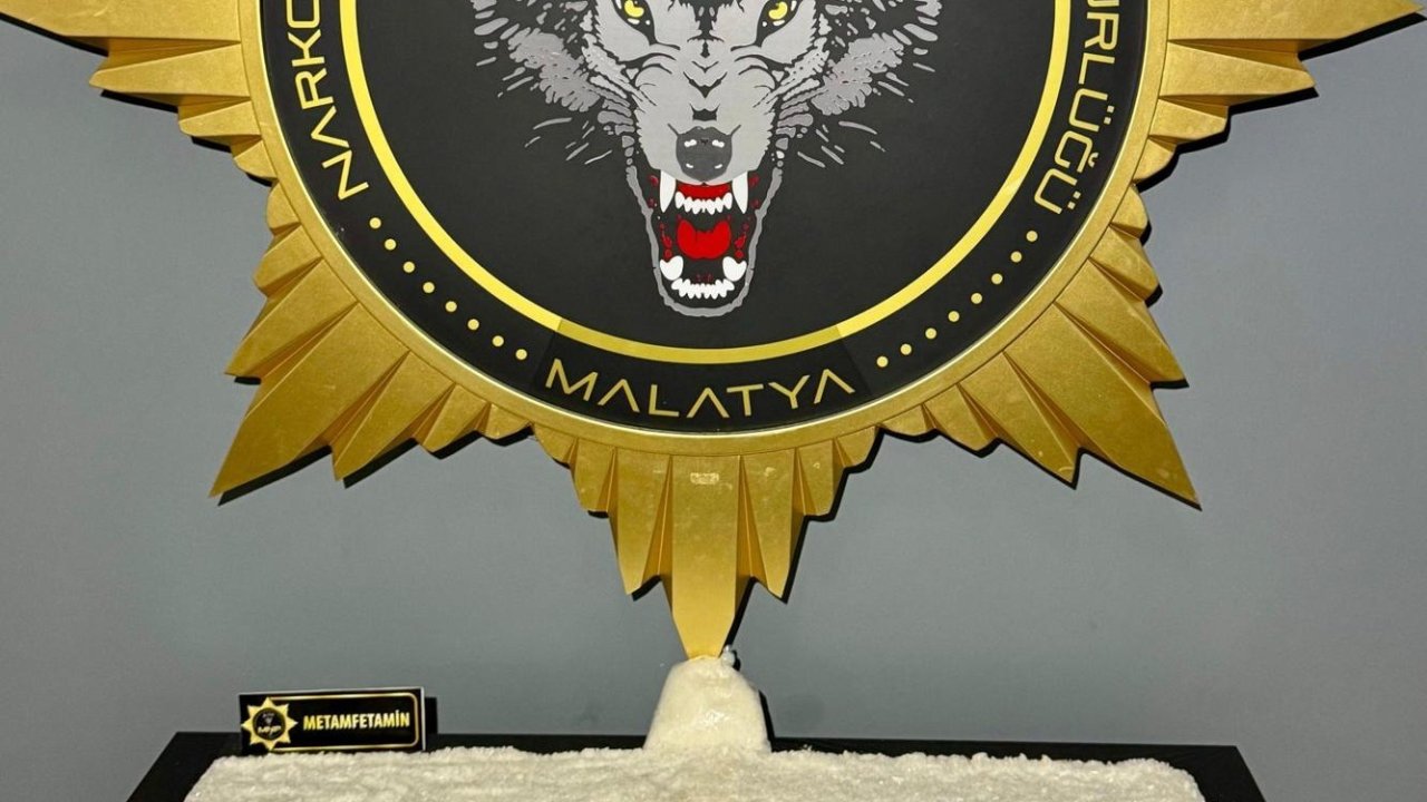 Malatya’da yolcu otobüsünde 11 kilo 400 gram metamfetamin ele geçirildi