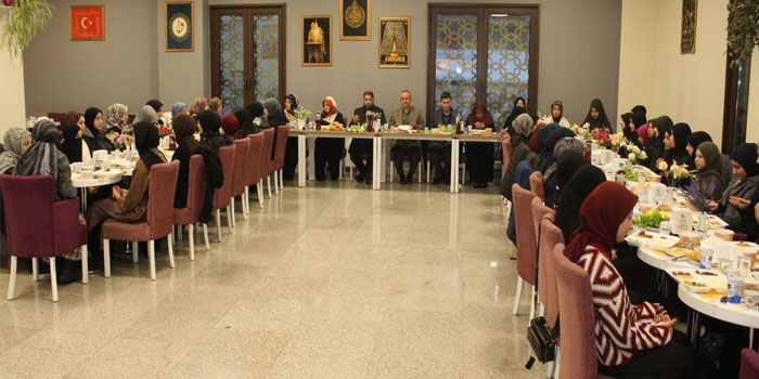 Kars İl Müftüsü Yıldız, Hafızlık Öğrencileriyle İftarda