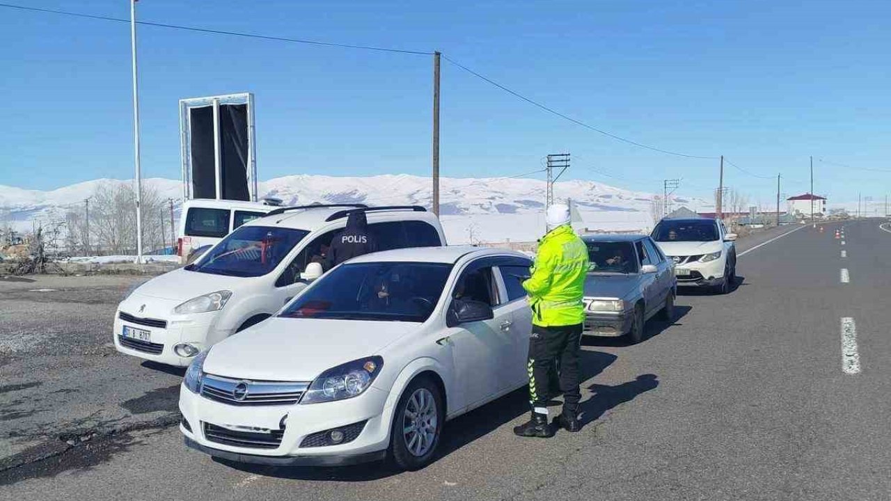 Patnos’ta bayram öncesi trafik denetimleri artırıldı