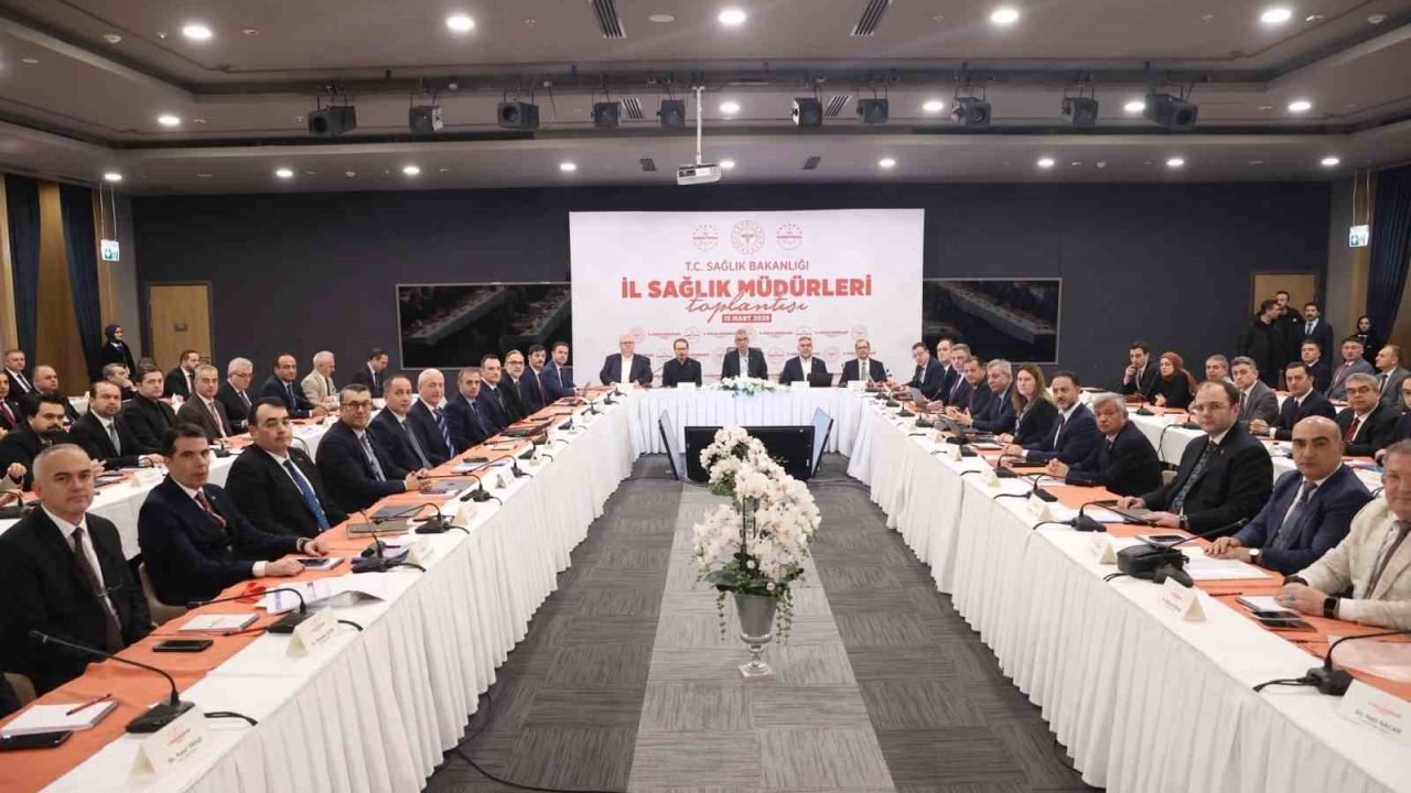 Eskişehir İl Sağlık Müdürü Bildirici, İstanbul’da toplantıya katıldı