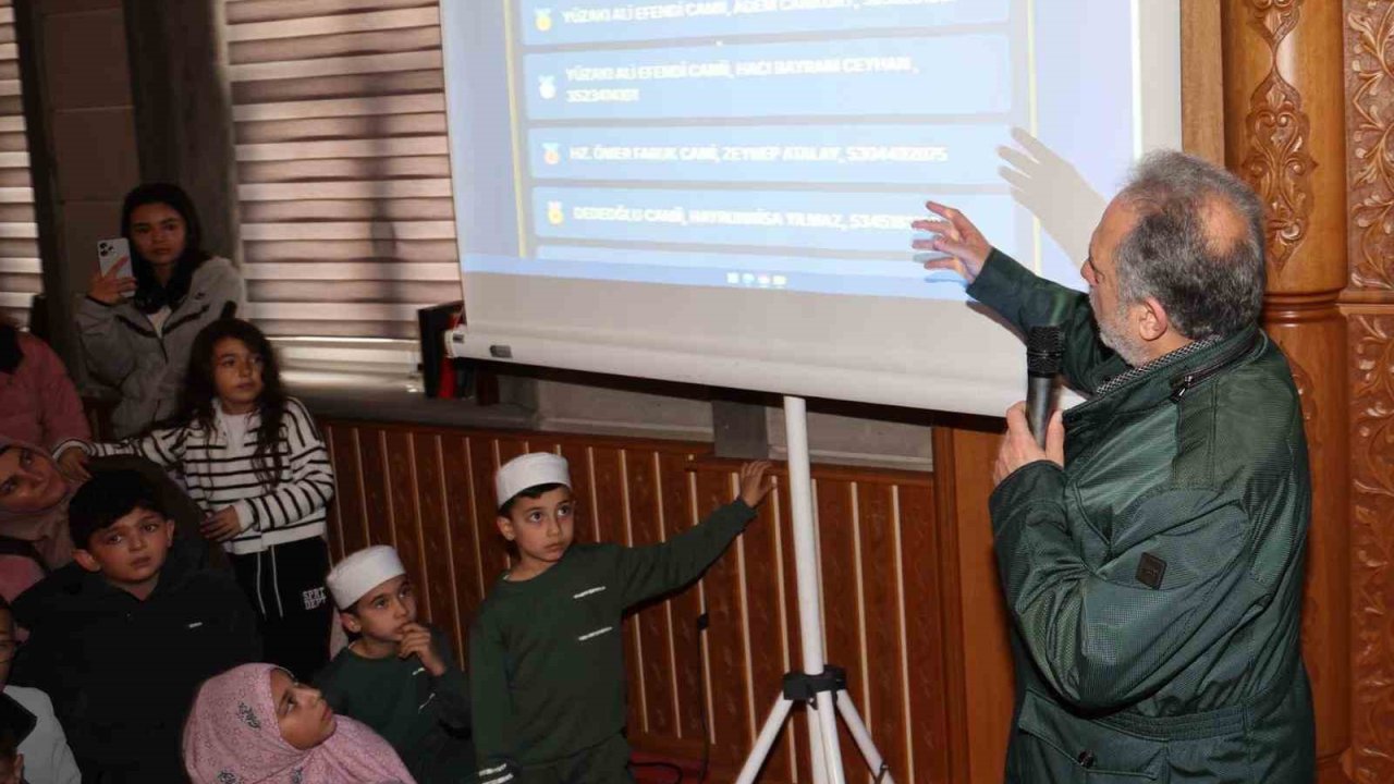 Talas’ta teravihte buluştular, sürprizlerle tanıştılar