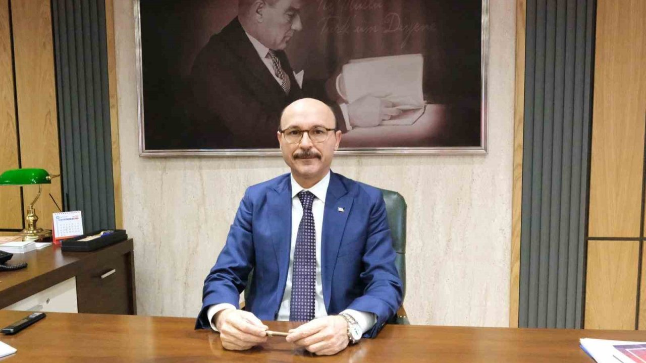 Türk Eğitim-Sen Başkanı Geylan: "Çanakkale Zaferi, cesaret ve kahramanlığın tarihe kazındığı büyük bir zaferdir"