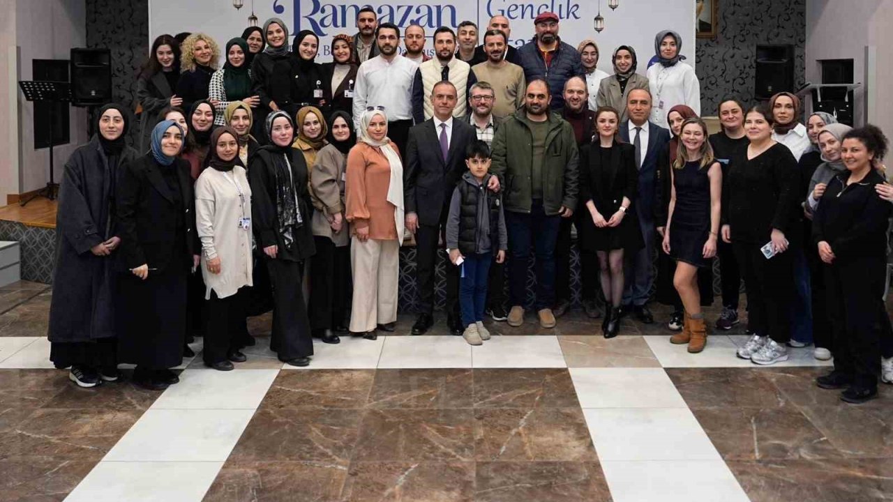 Ramazan’ın bereketi gençlerin enerjisiyle Sancaktepe’de paylaşıldı