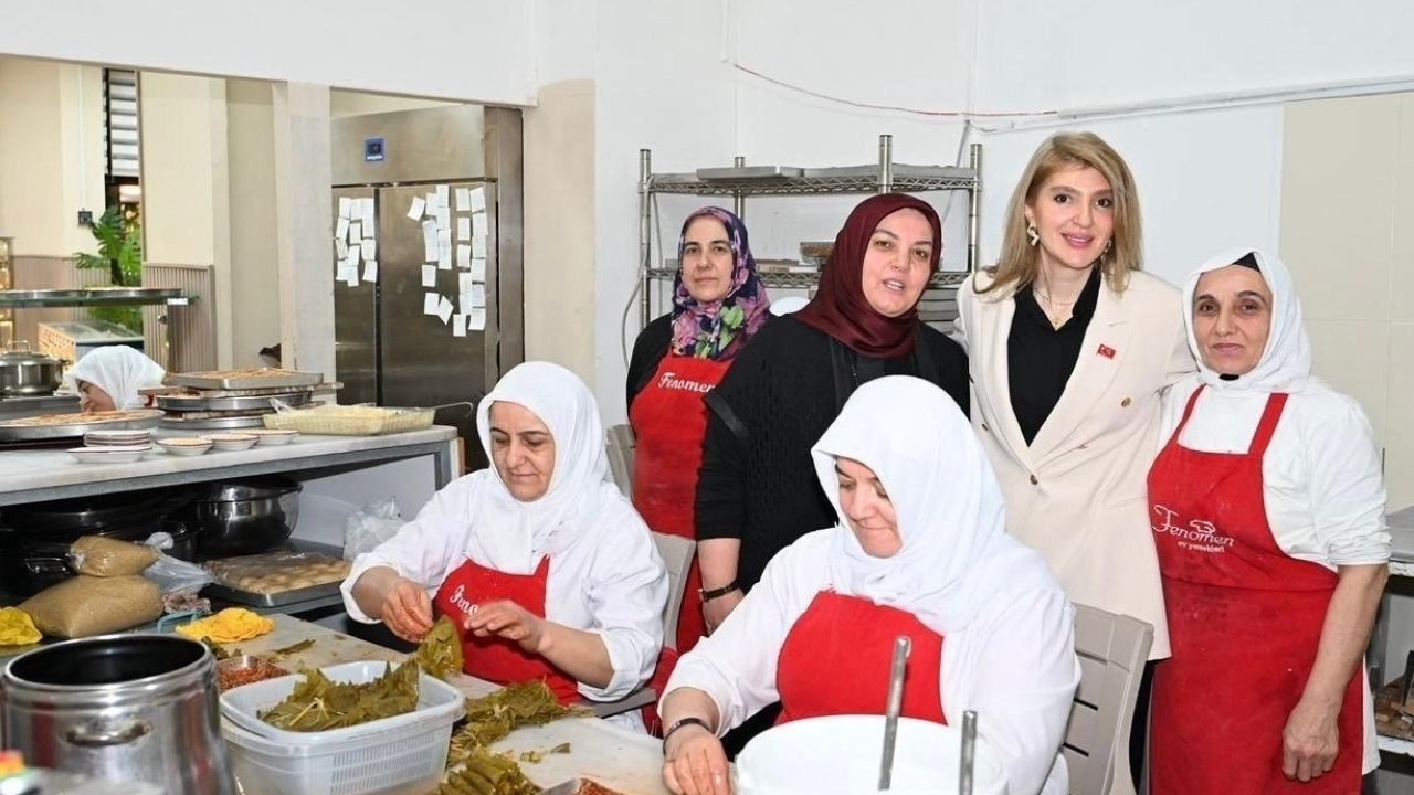 Milletvekili Ölmeztoprak esnafla buluştu, hanelere misafir oldu