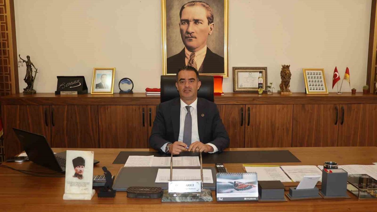 Başkan Arıcı: "Bayramlarda manevi değerlerimiz etrafında bütünleşmeliyiz"