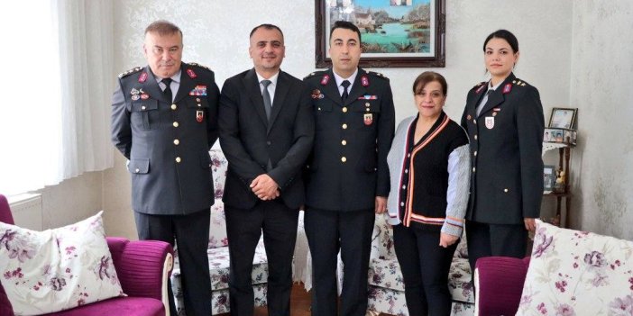 Kars’ta Şehit Aileleri ve Gazilere Bayram Ziyareti