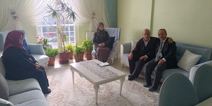 Kars İl Müftüsü Yıldız’dan şehit aileleri ve gazilere bayram ziyareti