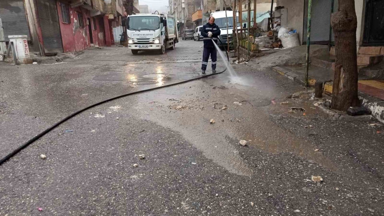 Eyyübiye’de selin izleri siliniyor