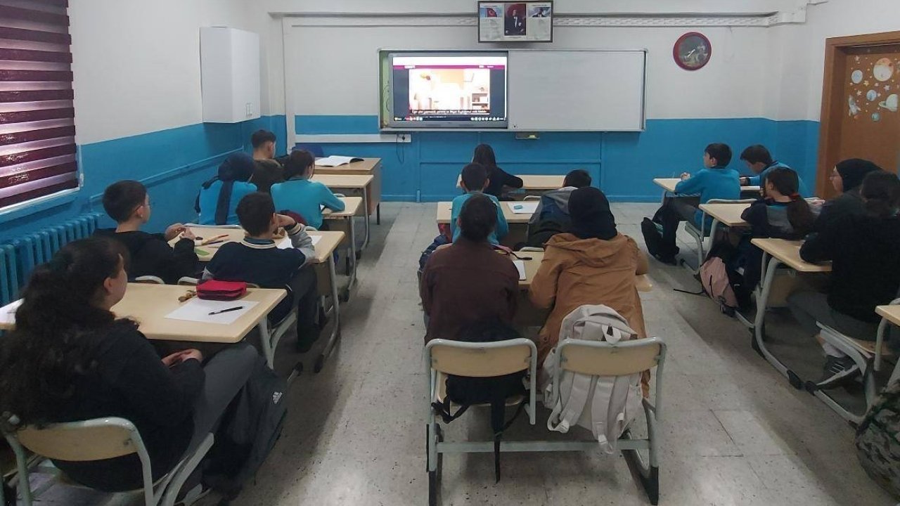 Bayburt’ta öğrencilere finansal okuryazarlık eğitimi verildi