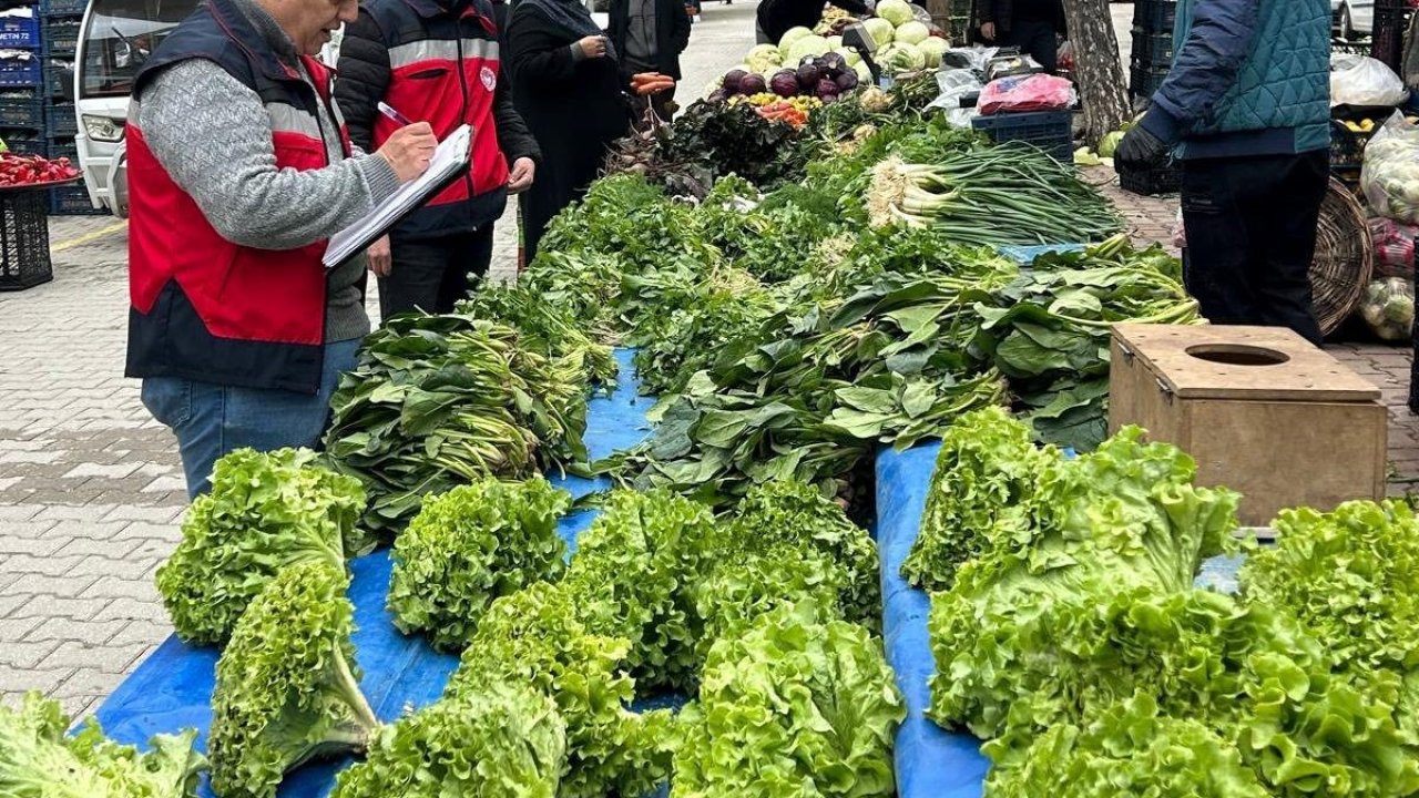Simav’da pazar denetimleri sürüyor