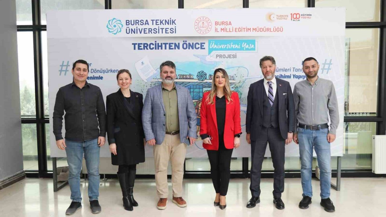 "Tercihten Önce Üniversiteni Yaşa" projesi özel lise öğrencilerini ağırlıyor