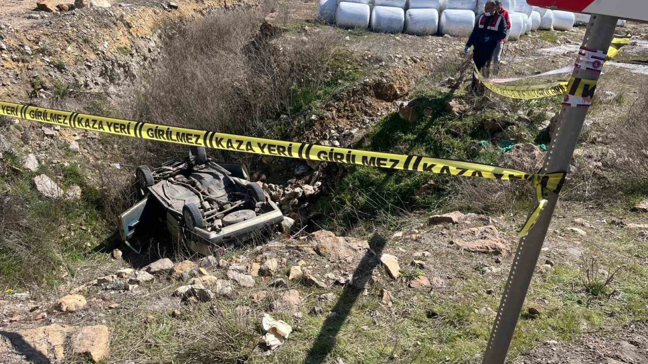 Kütahya feci kaza: 2 ölü, 1 yaralı