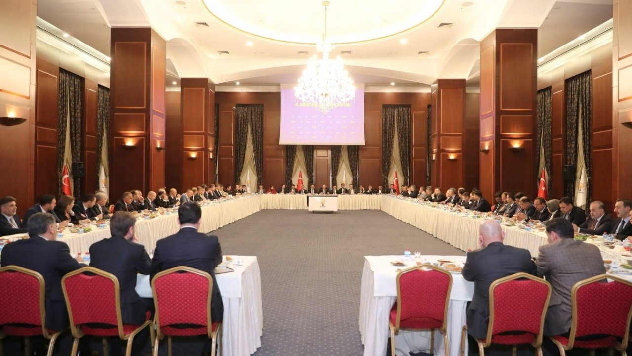 İl Başkanı Yıldırım, Orta İl Başkanları Toplantısına katıldı