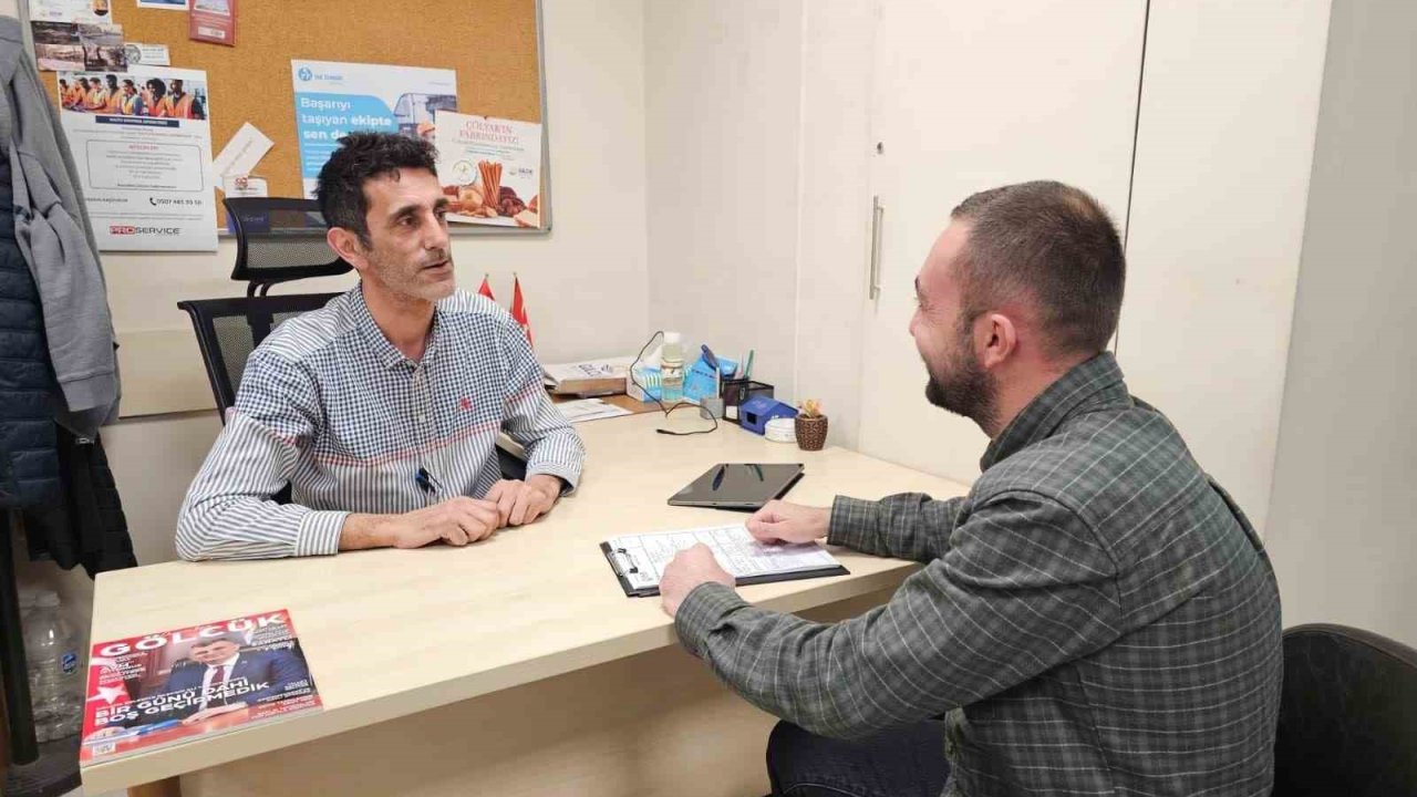 Gölcük’teki istihdam ofisi binlerce kişiye iş kapısı araladı