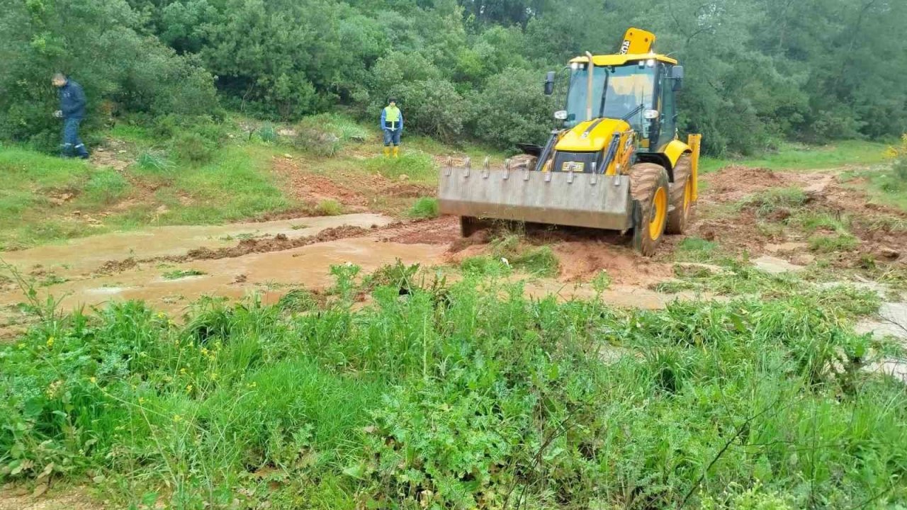 Didim Belediyesi tüm ekipleriyle sahada
