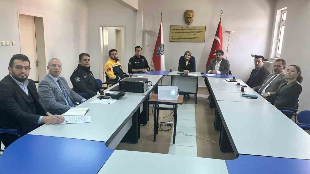 Bilecik’te kadına yönelik şiddetle mücadele toplantısı