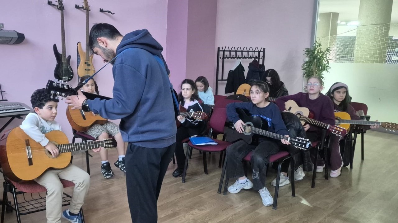 Pursaklar’da sanata olan ilgi büyüyor