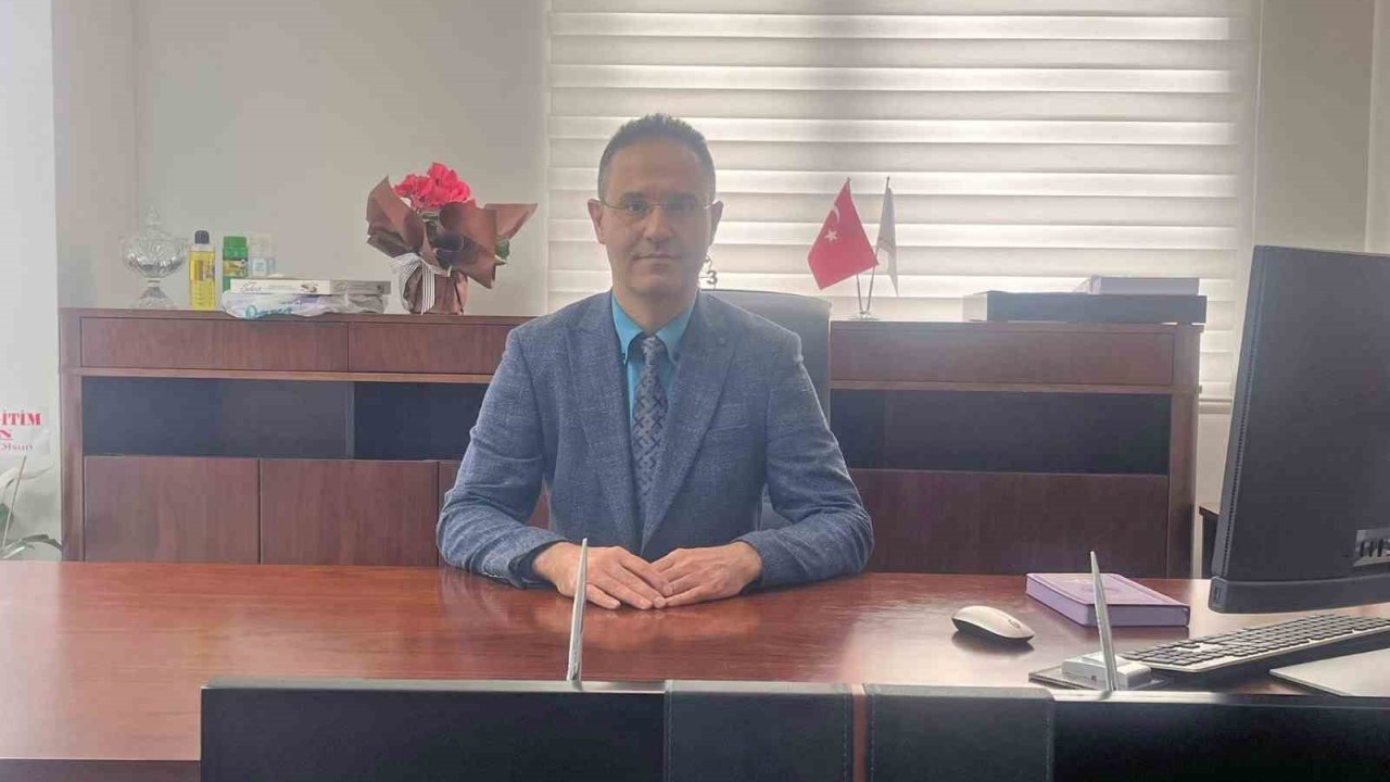 Çiçekdağı’na atanan milli eğitim müdürü görevine başladı