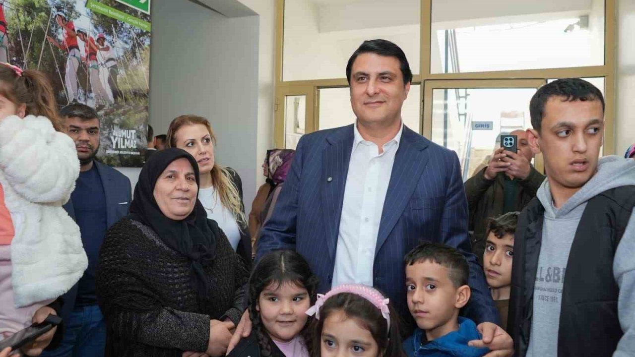 Yılmaz’dan kadın ve çocuklara anlamlı ziyaret