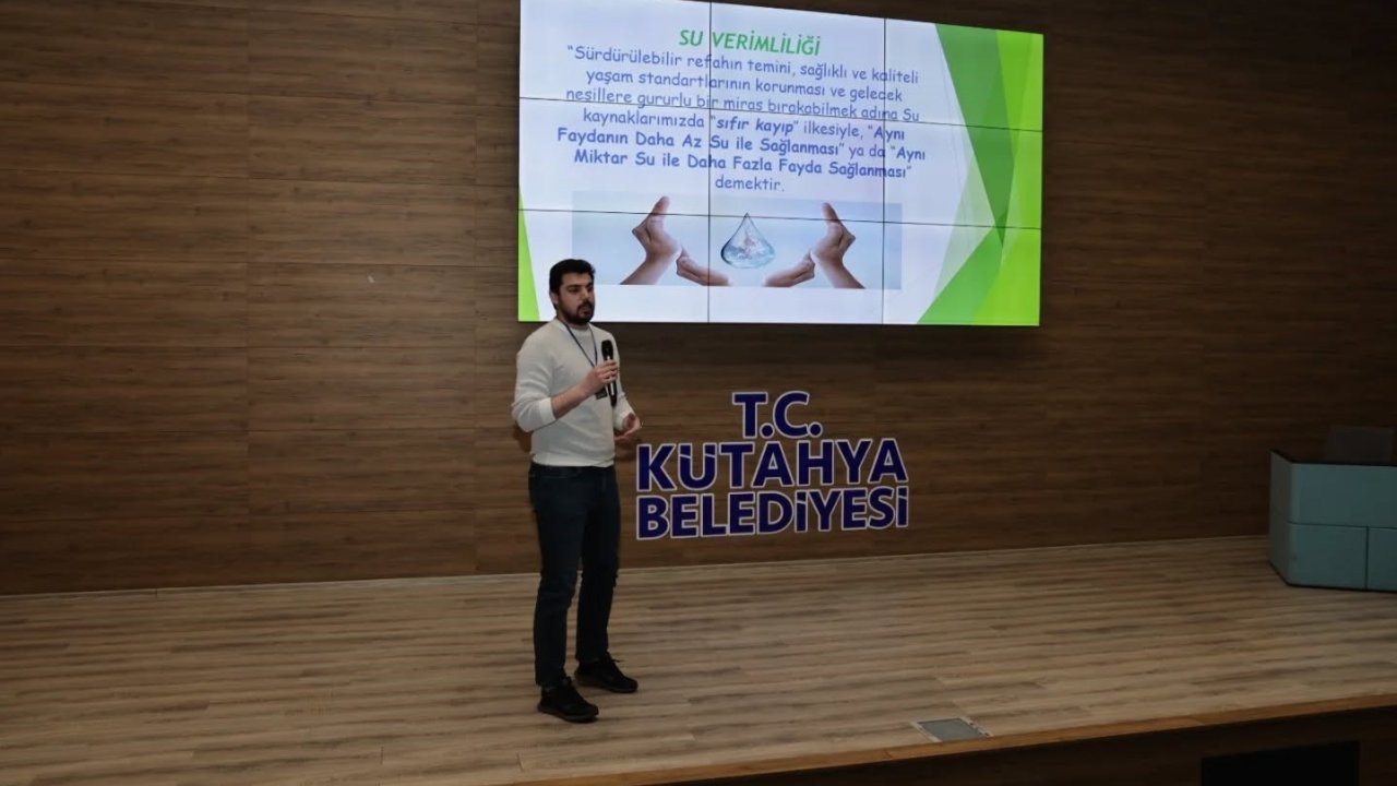 Kütahya Belediyesi personeline "Sıfır Atık" eğitimi