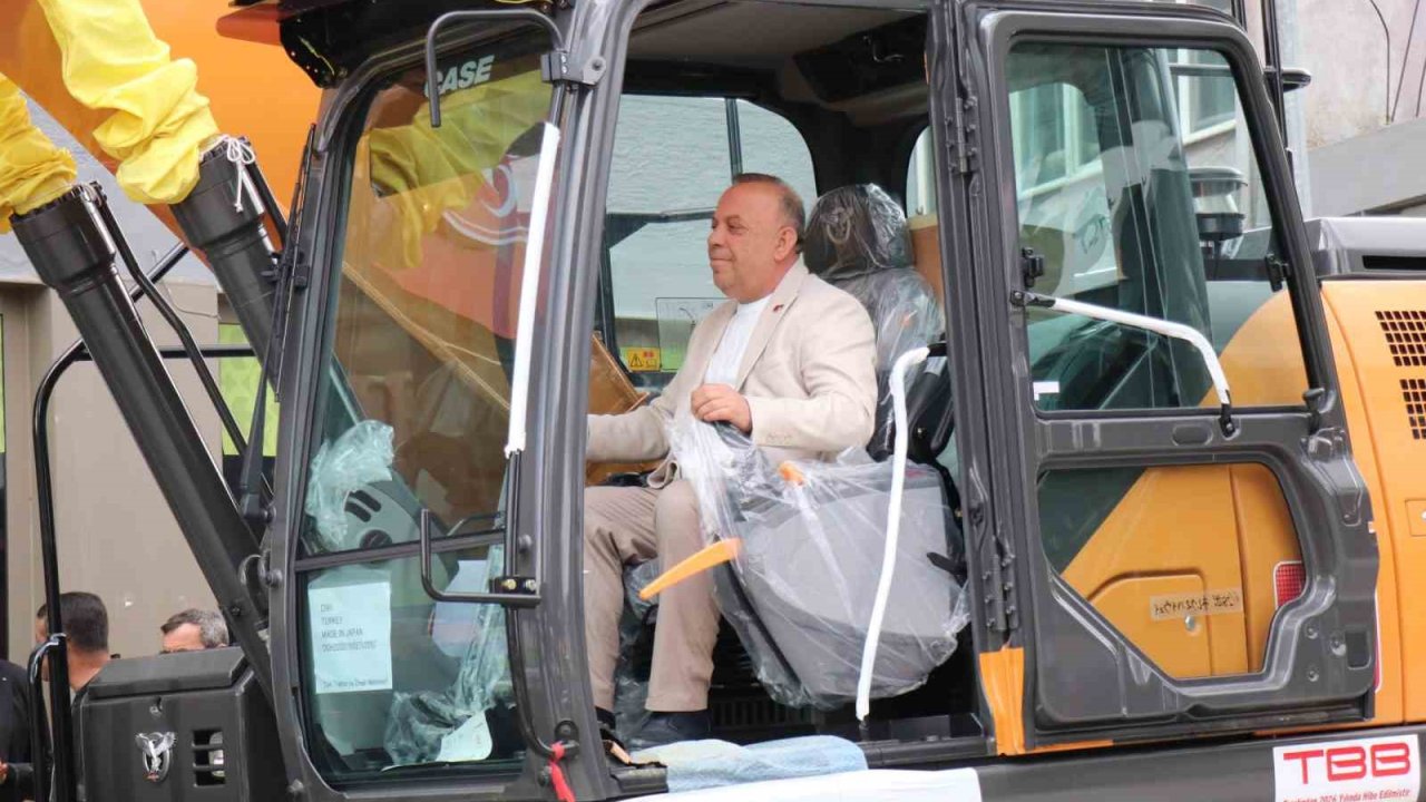 Bozdoğan Belediyesi araç filosunu güçlendirmeye devam ediyor