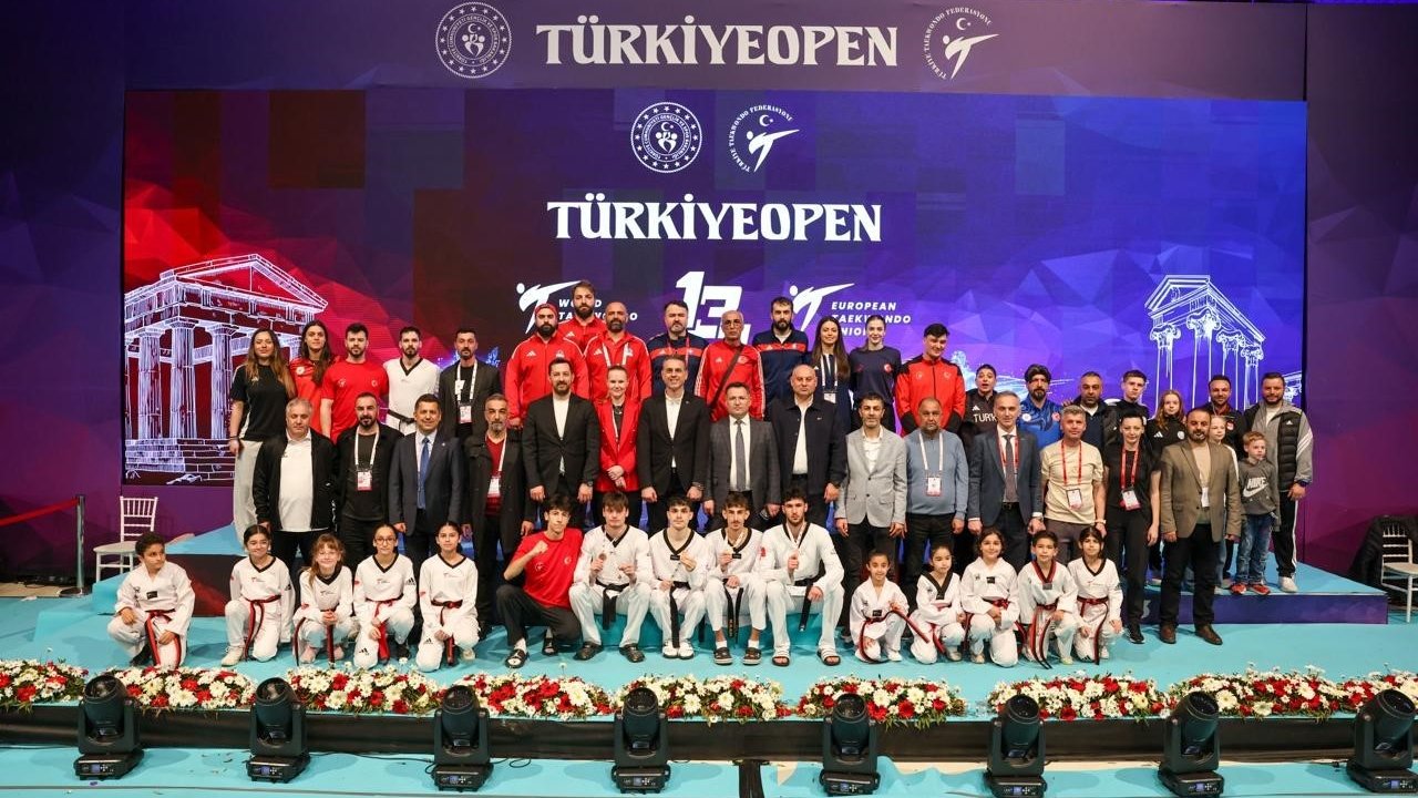 Türk sporculardan, 13. Uluslararası Türkiye Açık Taekwondo Turnuvası’nda 262 madalya