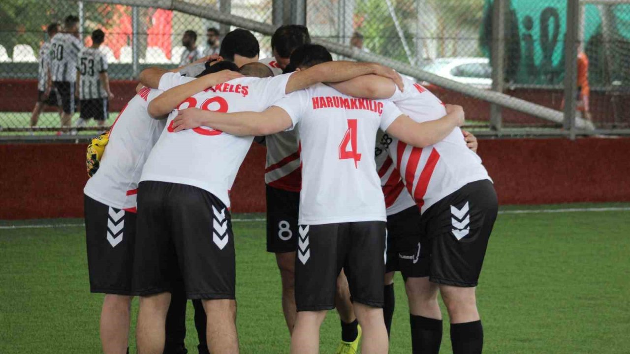 AOSB Futbol Turnuvası’nda ilk hafta tamamlandı