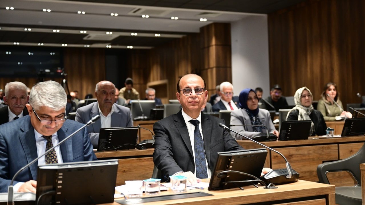 Yeşilyurt Belediye Meclisi’nde başkan vekilleri, encümen ve ihtisas komisyonu üyeleri belli oldu