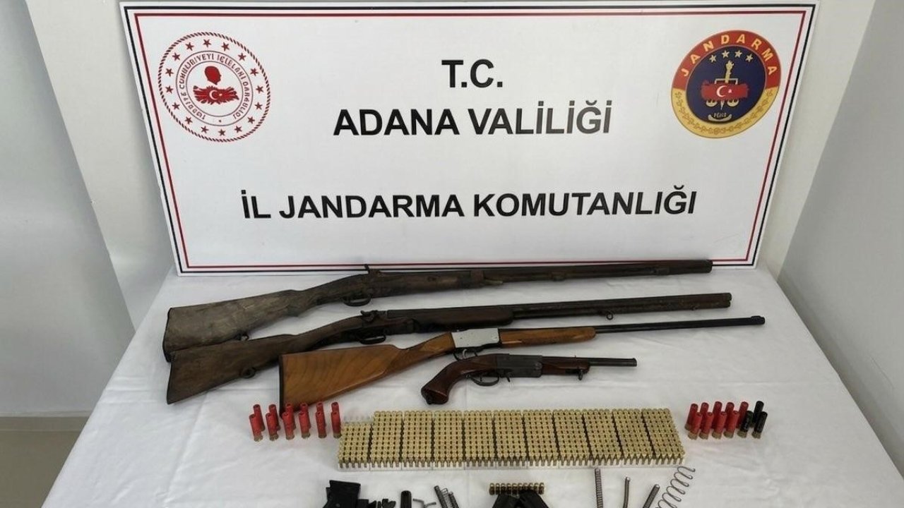 Adana’da 4 ruhsatsız silah ele geçirildi