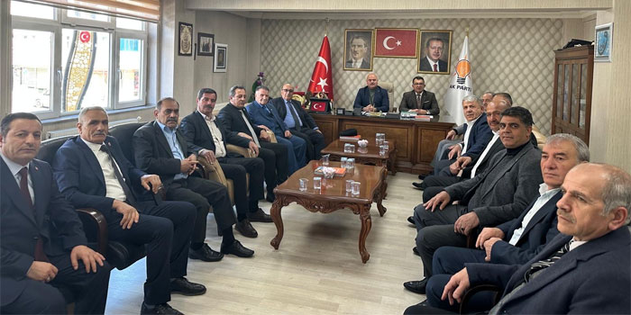 Fuat Arslan’dan AK Parti İl Başkanlığına ziyaret