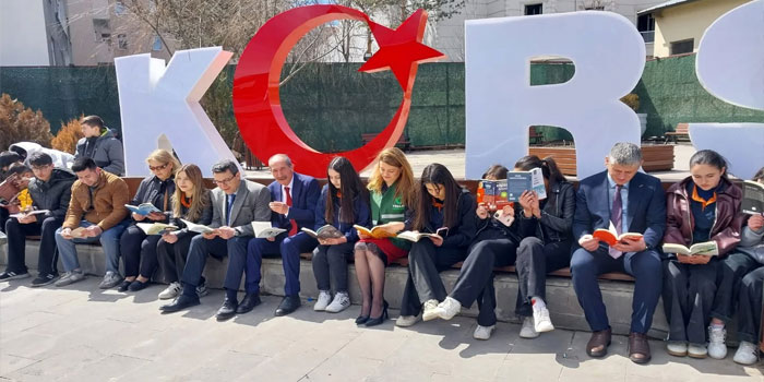 Kars’ta kitap sevgisi için ortak etkinlik