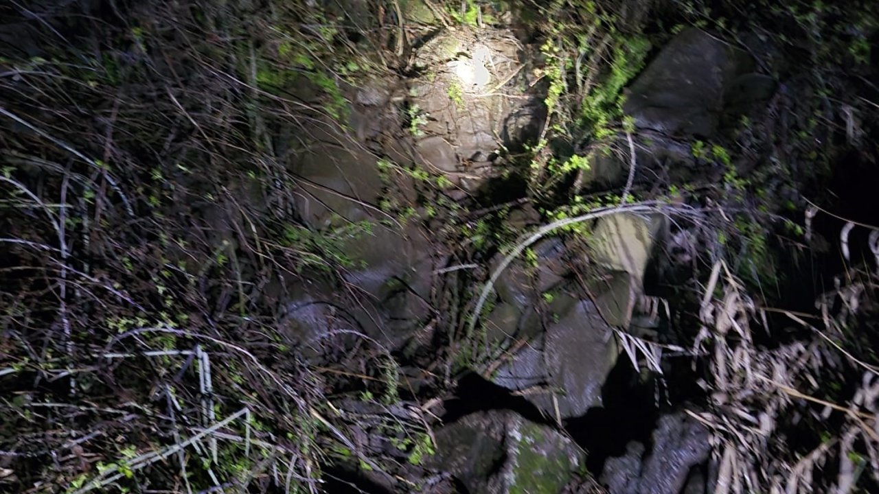 Diyarbakır’da üzerinde oynadıkları kayanın altında kalan çocuklardan biri öldü, biri yaralandı