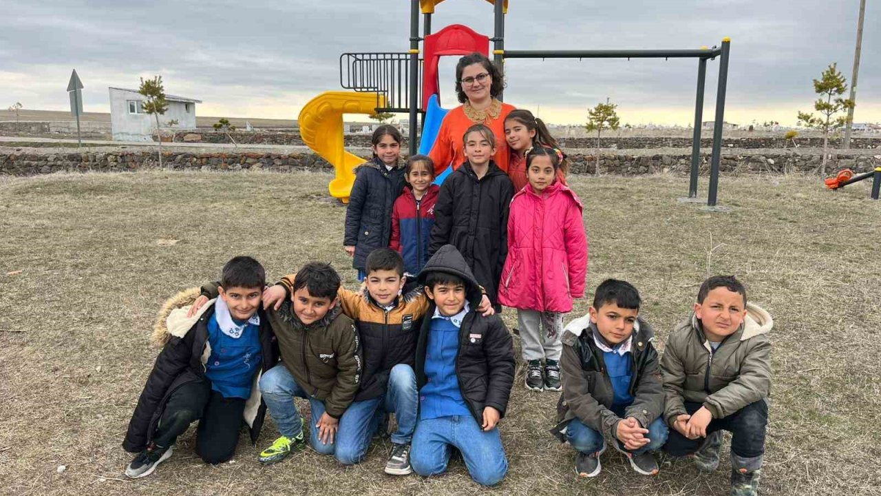 Akyaka’da çocuklara park müjdesi gerçek oldu