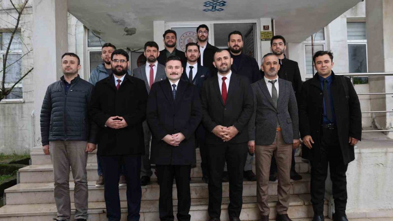 Gökçeada Kaymakamı müftülük personeliyle bir araya geldi