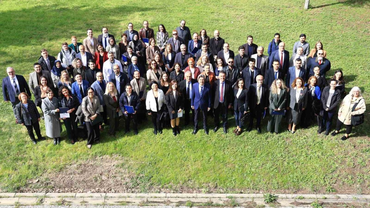 Rektör Yılmaz, başarılı akademisyenlerle bir araya gelmeye devam ediyor