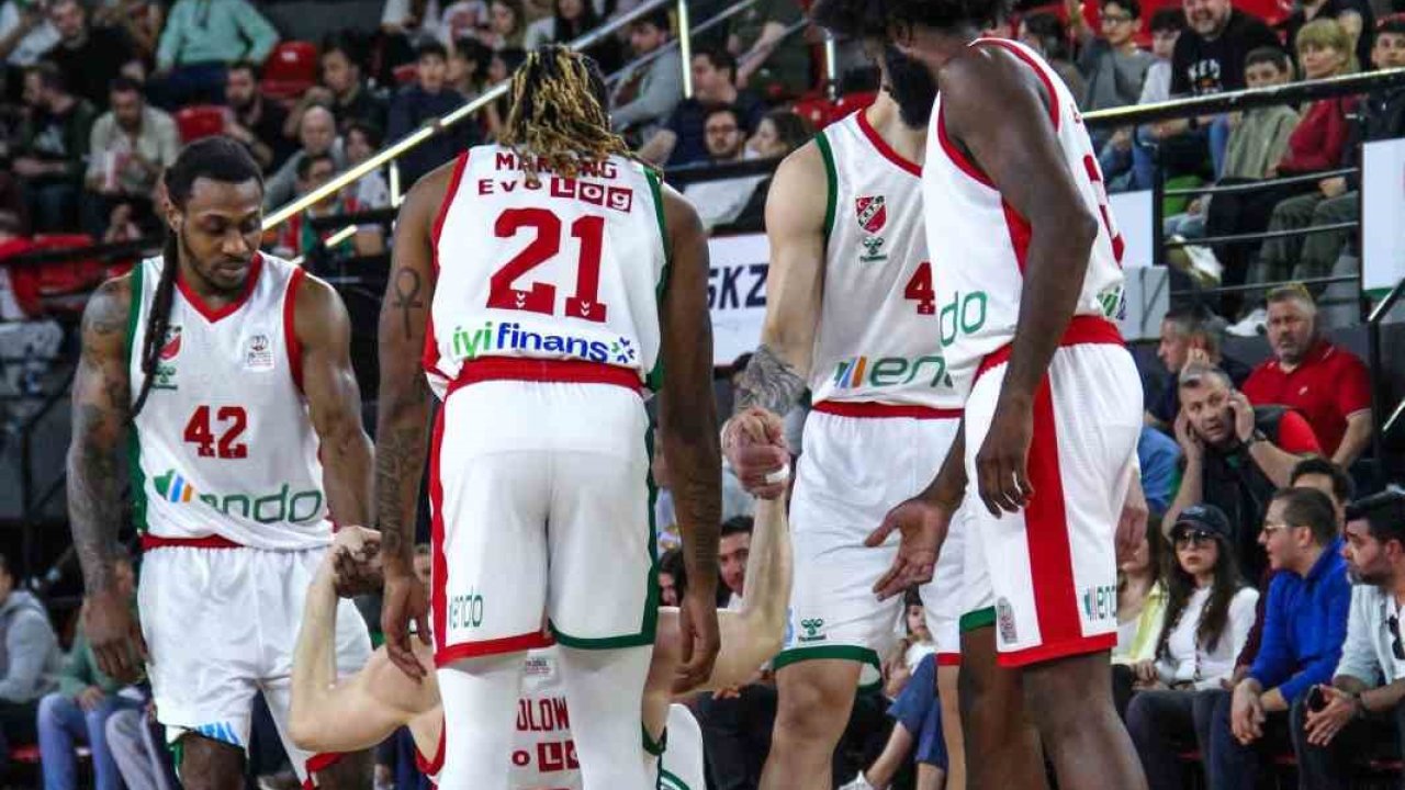 Karşıyaka Basketbol, Beşiktaş deplasmanında