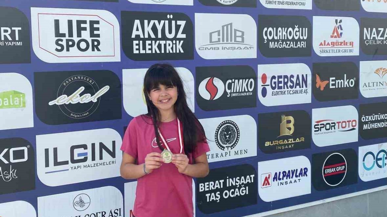 Eskişehirli tenisçi Zonguldak’ta şampiyon oldu