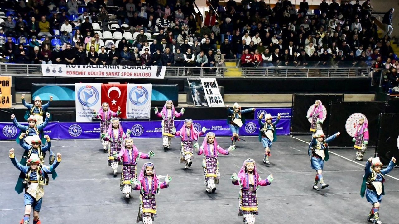 Balıkesir’de Halk Oyunları İl Birinciliği yapıldı