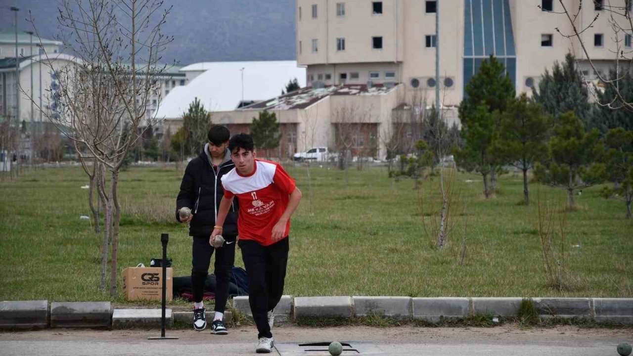 Gençler bocce müsabakalarının kazananları belli oldu