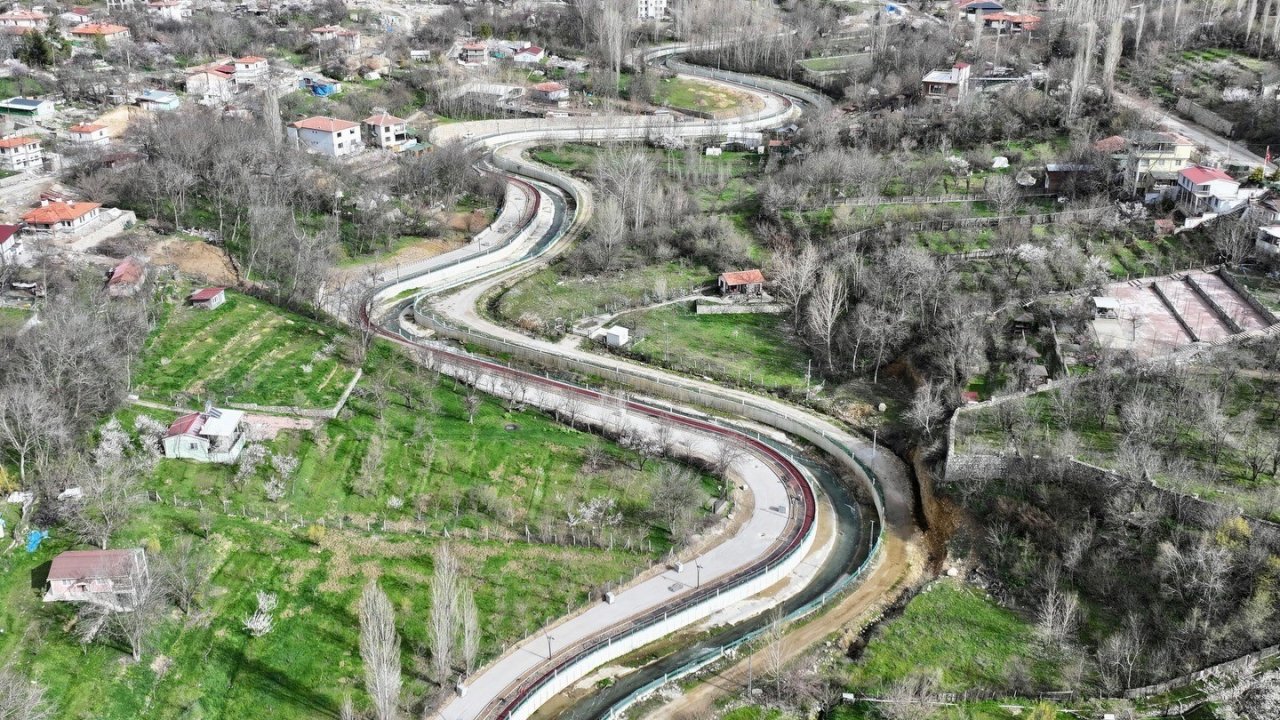 Başkan Geçit, "Beylerderesi Yaşam Vadisi Projesi Yeşilyurt’a özel değerler kazandıracak"