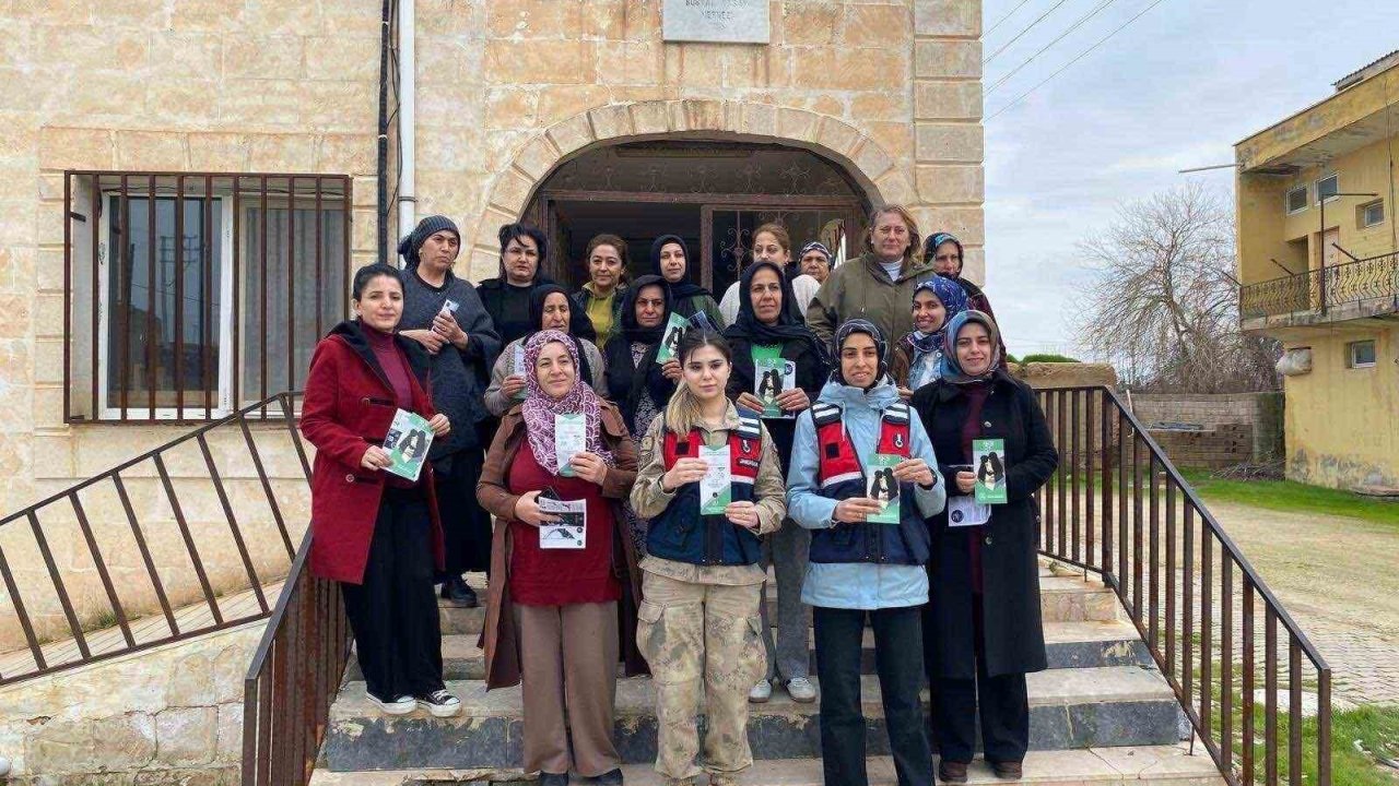 Mardin’de jandarmadan annelere uyuşturucuyla mücadele eğitimi